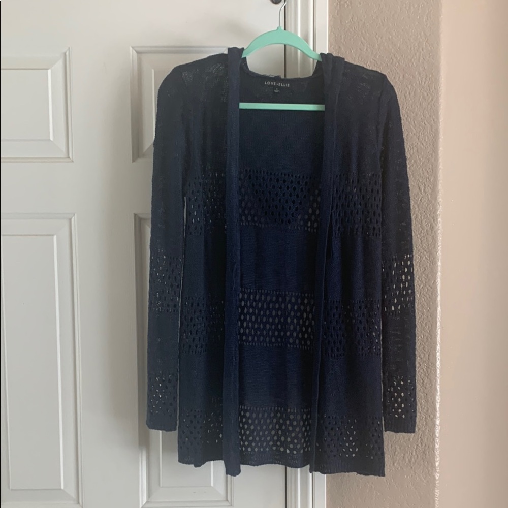 Love Tree Women's Navy Sweater